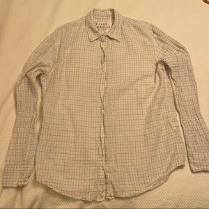 Frank and Eileen Mens large cotton button down. White with blue/ red grid